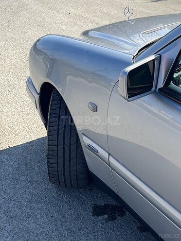 Mercedes E 240 1998, 416,000 km - 2.4 l - Bakı