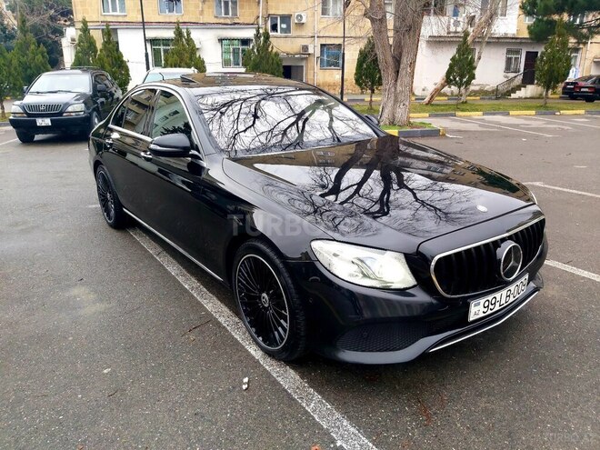 Mercedes E 220 d 2016, 288,000 km - 2.0 l - Bakı