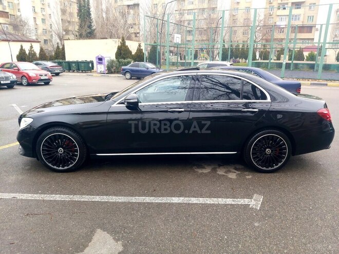 Mercedes E 220 d 2016, 288,000 km - 2.0 l - Bakı