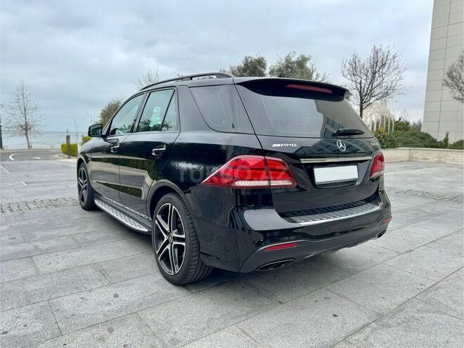 Mercedes GLE 43 AMG 2017, 84,000 km - 3.0 l - Bakı