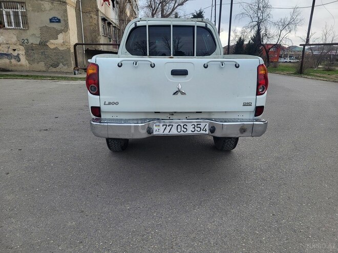 Mitsubishi L200 2012, 213,000 km - 2.5 l - Xırdalan