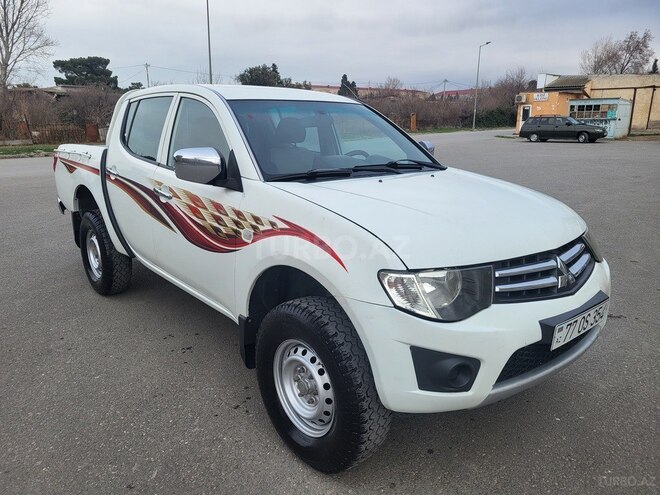 Mitsubishi L200 2012, 213,000 km - 2.5 l - Xırdalan