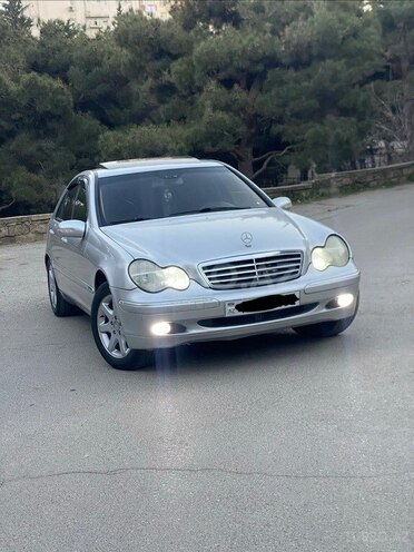 Mercedes C 240 2001, 214,518 km - 2.6 l - Bakı