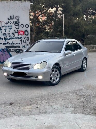 Mercedes C 240 2001, 214,518 km - 2.6 l - Bakı