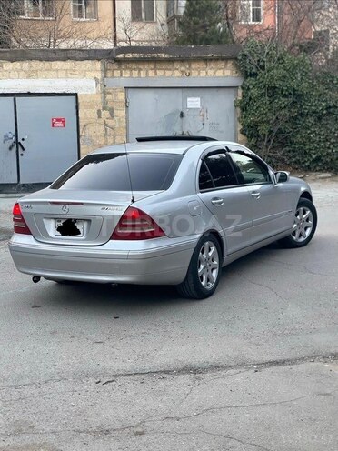 Mercedes C 240 2001, 214,518 km - 2.6 l - Bakı