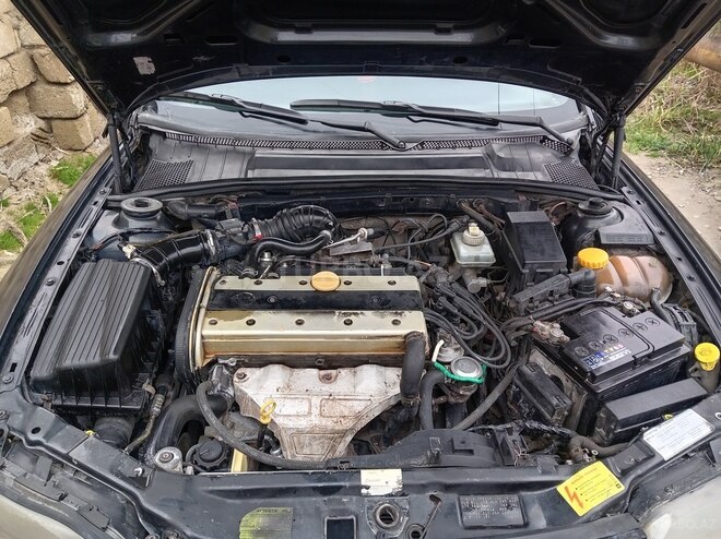 Opel Vectra 1998, 235,688 km - 1.8 l - Bakı