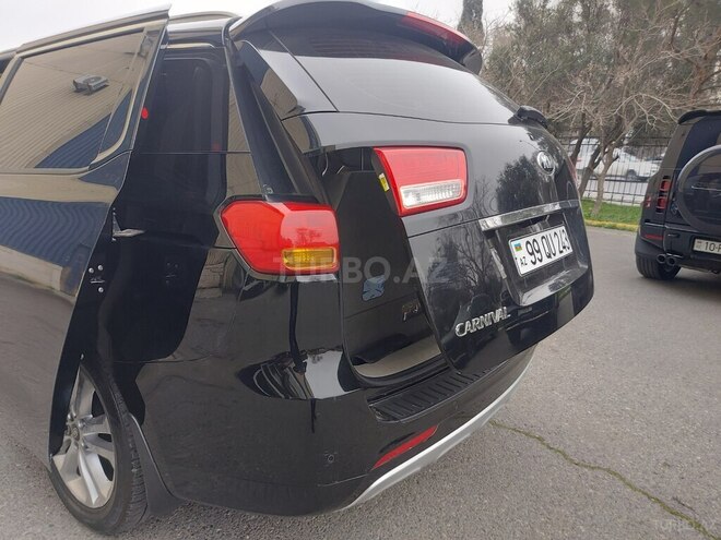 Kia Carnival 2016, 195,200 km - 2.2 l - Bakı