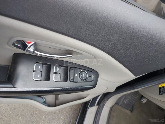 Kia Carnival 2016, 195,200 km - 2.2 l - Bakı
