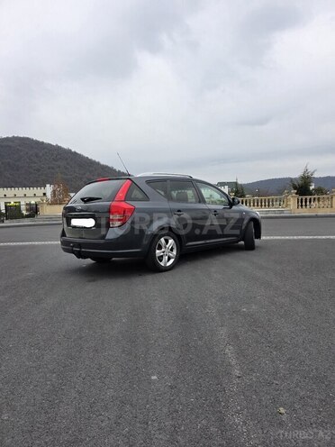 Kia  2010, 297,000 km - 1.4 l - Qəbələ