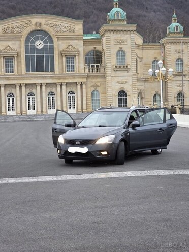 Kia  2010, 297,000 km - 1.4 l - Qəbələ