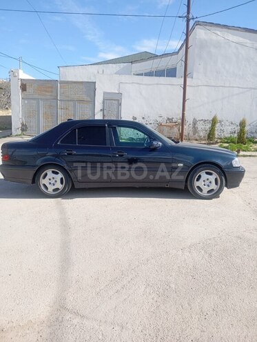 Mercedes C 220 1999, 332,000 km - 2.2 л - Bakı