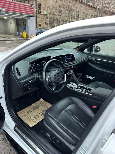 Hyundai Sonata-6