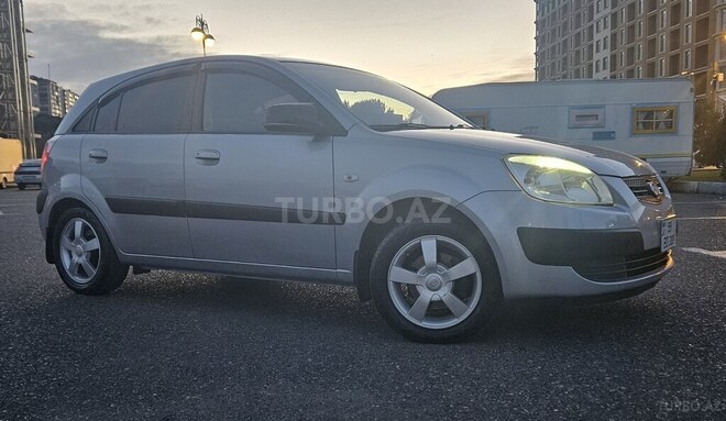 Kia Rio 2005, 196,000 km - 1.5 l - Sumqayıt