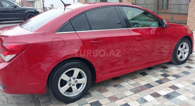 Chevrolet Cruze-4