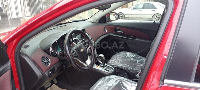 Chevrolet Cruze-10