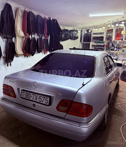 Mercedes E 280 1997, 335,000 km - 2.8 l - Bakı