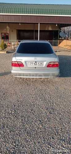 Mercedes E 240 1999, 268,000 km - 2.4 л - Hacıqabul