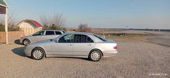 Mercedes E 240 1999, 268,000 km - 2.4 л - Hacıqabul