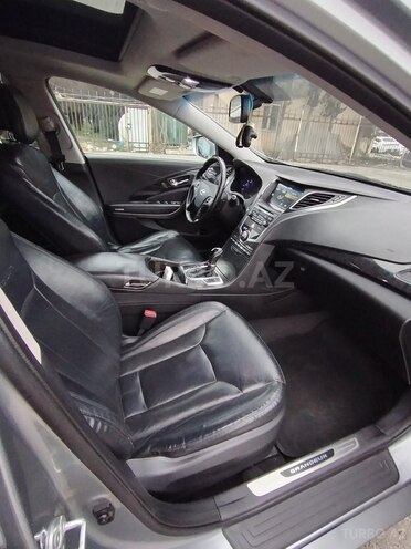 Hyundai Grandeur 2015, 192,600 km - 2.2 л - Bakı