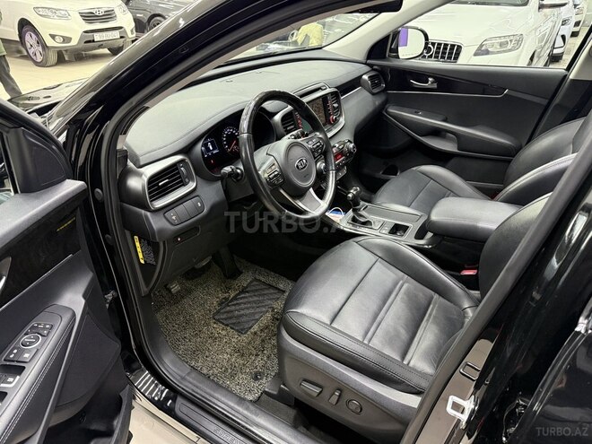 Kia Sorento-7