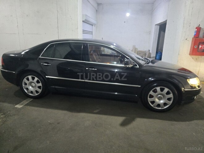 Volkswagen Phaeton-3