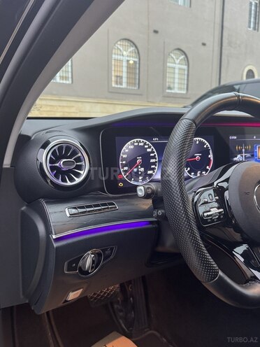 Mercedes E 220 d 2018, 145,000 km - 2.0 l - Bakı