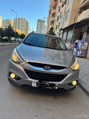 Hyundai ix35 2014, 235,000 km - 2.0 l - Bakı