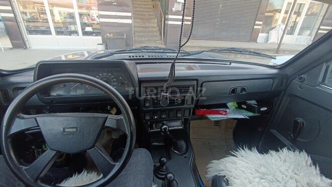 LADA (VAZ) Niva-3