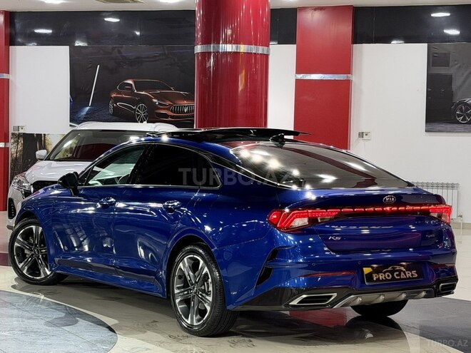 Kia K5-4