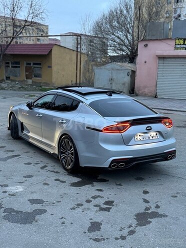 Kia Stinger 2018, 110,000 km - 2.0 л - Bakı