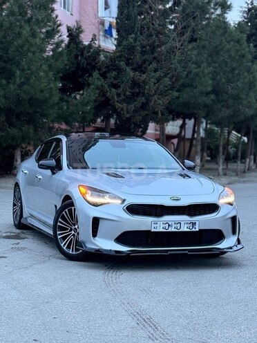 Kia Stinger 2018, 110,000 km - 2.0 л - Bakı