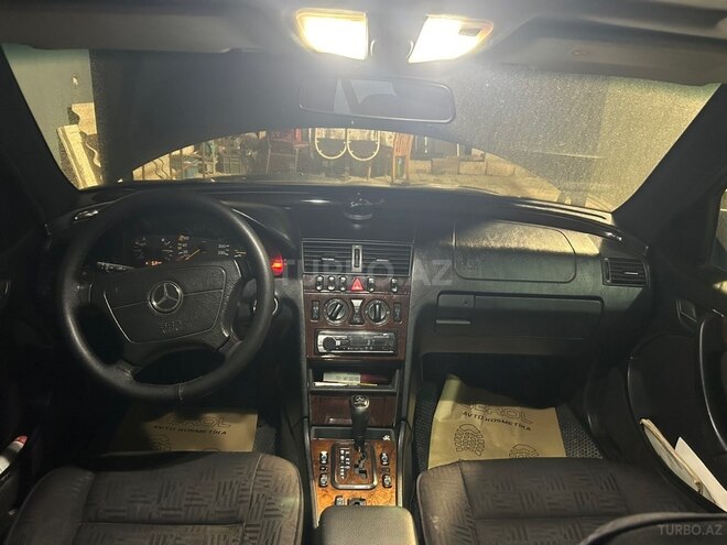 Mercedes C 180 1999, 369,437 km - 1.8 l - Xırdalan