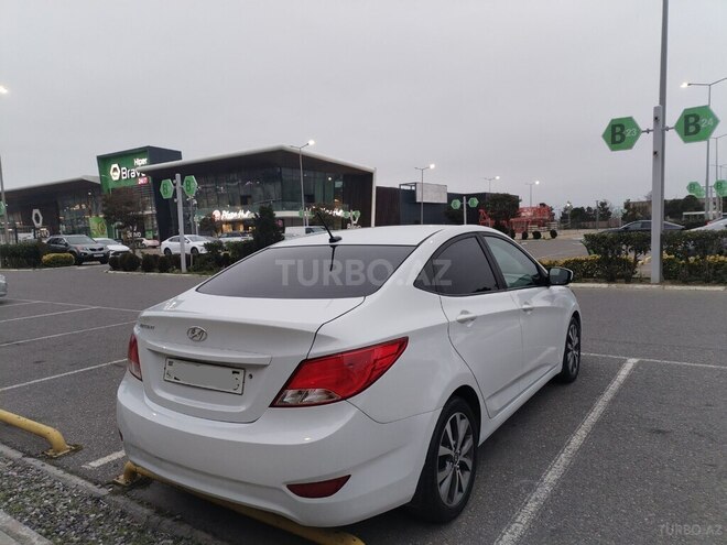 Hyundai Accent 2017, 125,000 km - 1.6 л - Bakı