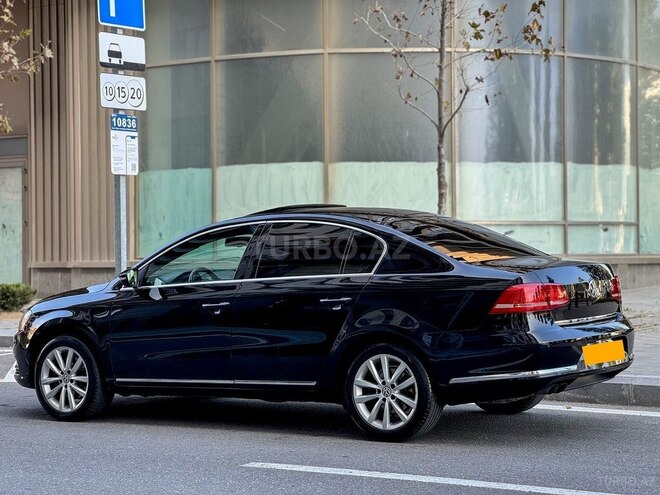 Volkswagen Passat-11