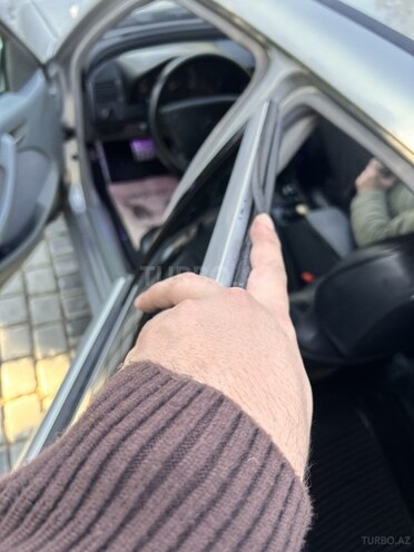 Mercedes C 200 1997, 354,000 km - 2.0 l - Bakı