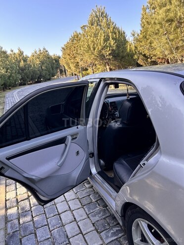 Mercedes C 200 1997, 354,000 km - 2.0 l - Bakı