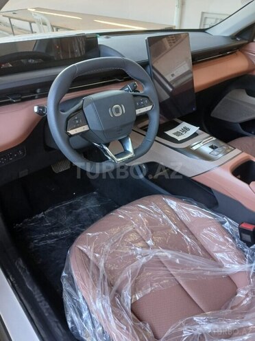 Changan Qiyuan A05-7