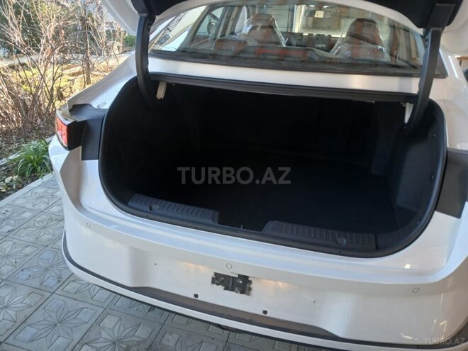 Changan Qiyuan A05-12