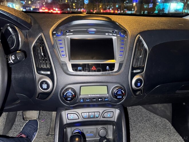 Hyundai Tucson 2012, 210,000 km - 2.0 l - Bakı