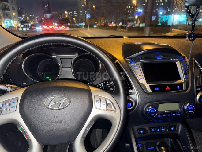 Hyundai Tucson 2012, 210,000 km - 2.0 l - Bakı