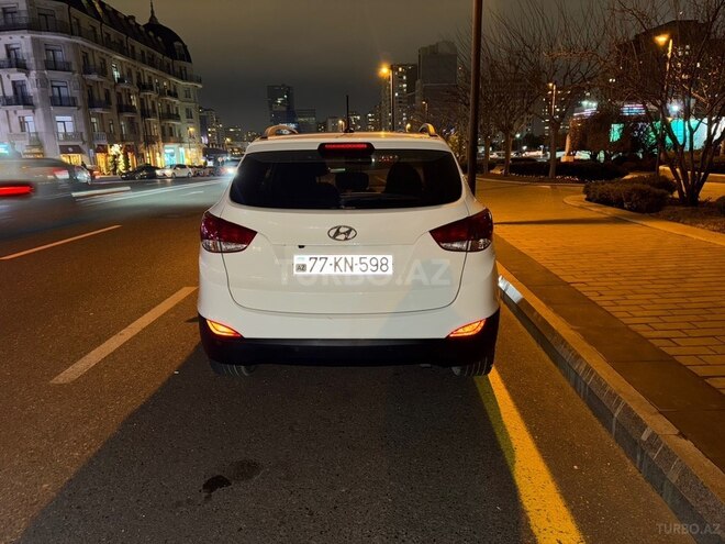 Hyundai Tucson 2012, 210,000 km - 2.0 l - Bakı