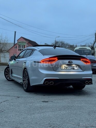 Kia Stinger 2018, 110,000 km - 2.0 л - Bakı