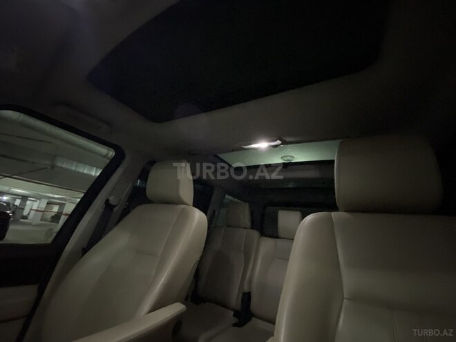Land Rover Discovery-14