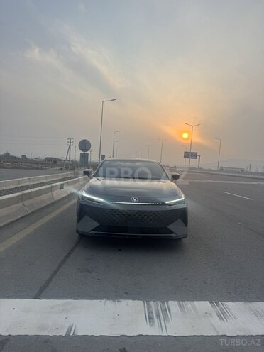 Changan  2024, 20,000 km - 1.5 l - Bakı
