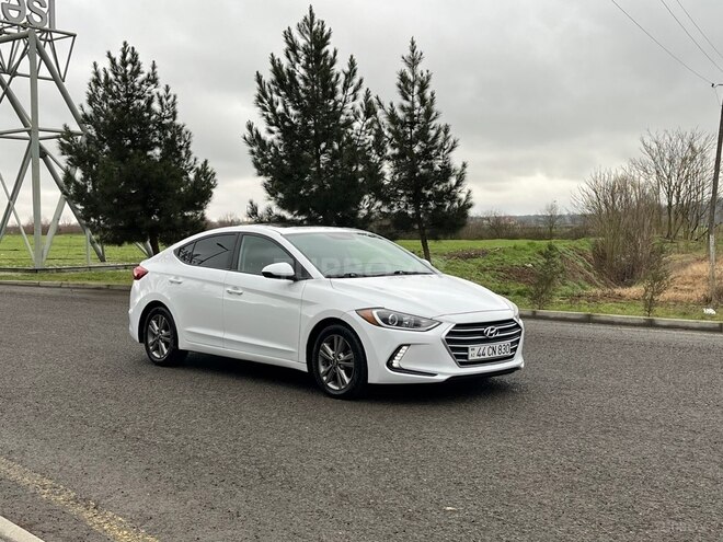 Hyundai Elantra 2017, 177,000 km - 2.0 l - Masallı