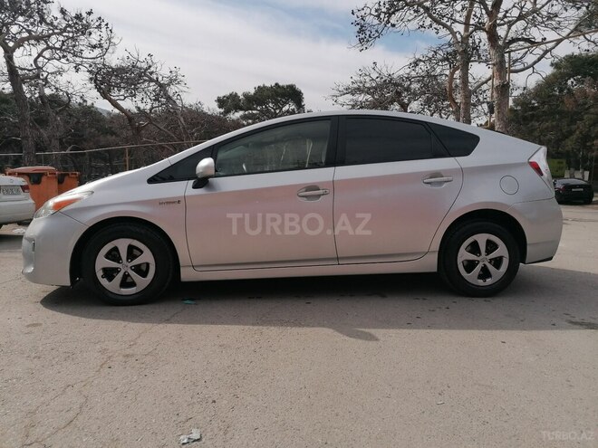 Toyota Prius 2013, 214,000 km - 1.8 l - Bakı