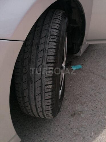 Toyota Prius 2013, 214,000 km - 1.8 l - Bakı
