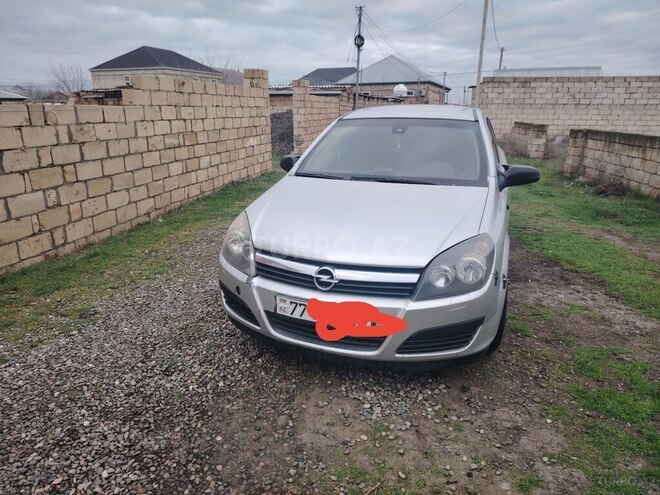 Opel Astra 2005, 300,000 km - 1.3 l - İmişli