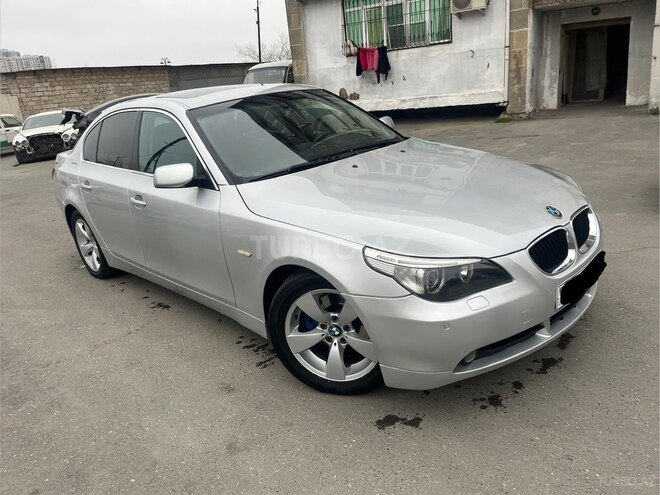 BMW 523 2005, 327,890 km - 2.5 l - Bakı