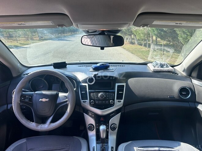 Chevrolet Cruze-3